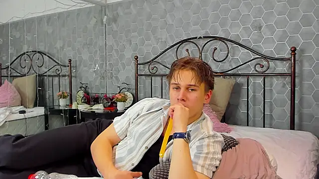 Marcus Swampov online show from December 24, 8:11 am