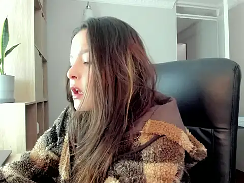 AmandaCallum online show from July 15, 3:28 pm