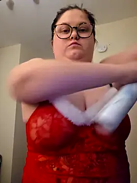 Tallulah-mae-xoxox online show from December 13, 11:10 pm