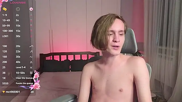 Snapshot of nikompell chatting on January 24, 5:31 am nikompell online show from January 24, 5:31 am