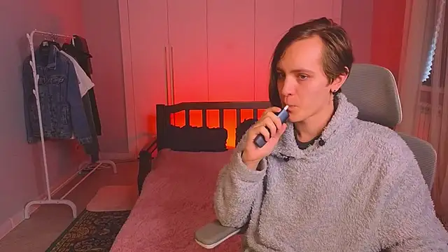 Snapshot of nikompell chatting on March 2, 4:39 am nikompell online show from March 2, 4:39 am