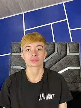 nico 18x online show from February 8, 7:49 pm