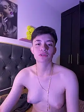 nico 18x online show from November 13, 6:34 am