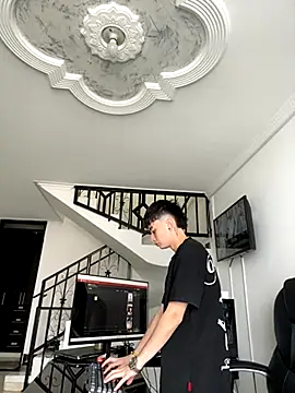 nico 18x online show from December 5, 5:53 pm