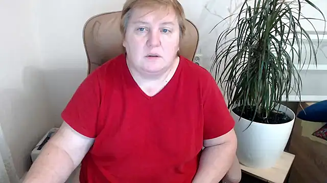 Snapshot of Limonka-Fire chatting on December 5, 9:50 pm Limonka-Fire online show from December 5, 9:50 pm