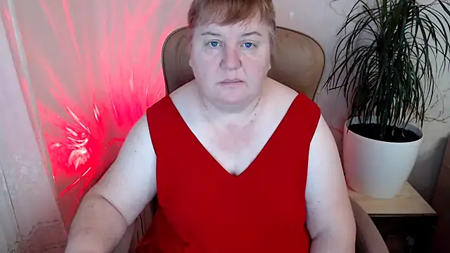 Snapshot of Limonka-Fire chatting on December 25, 8:51 am Limonka-Fire online show from December 25, 8:51 am