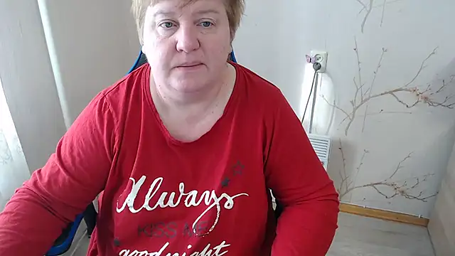 Snapshot of Limonka-Fire chatting on February 18, 8:43 am Limonka-Fire online show from February 18, 8:43 am