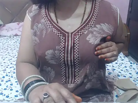 Snapshot of Jannat_ji chatting on June 3, 5:10 am Jannat ji online show from June 3, 5:10 am