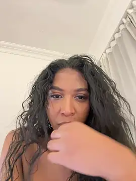 Snapshot of IamCrystal2 chatting on May 15, 11:56 pm IamCrystal2 online show from May 15, 11:56 pm