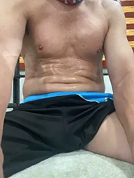 Snapshot of running6968 chatting on September 12, 10:59 am running6968 online show from September 12, 10:59 am