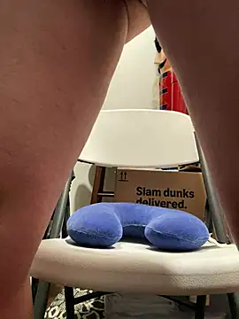 Snapshot of running6968 chatting on April 1, 2:56 am running6968 online show from April 1, 2:56 am