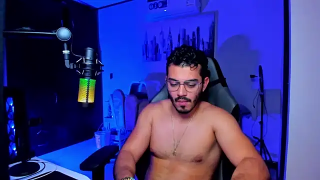 BrunoD31 online show from November 25, 4:01 am