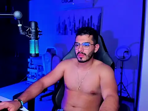 BrunoD31 online show from January 14, 4:40 am