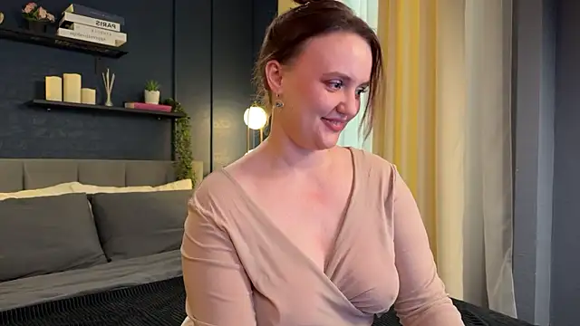 Lella Ryann  online show from February 11, 1:38 pm