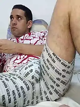 Snapshot of CRISTHIAN_GREY01 chatting on January 17, 5:32 am CRISTHIAN GREY01 online show from January 17, 5:32 am