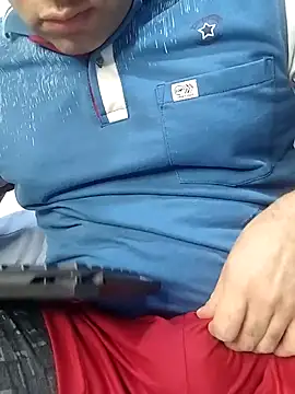 Snapshot of CRISTHIAN_GREY01 chatting on March 12, 3:18 pm CRISTHIAN GREY01 online show from March 12, 3:18 pm