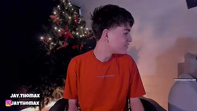 Snapshot of JaycoThomas chatting on December 14, 10:39 pm JaycoThomas online show from December 14, 10:39 pm