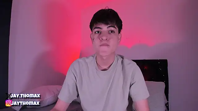 Snapshot of JaycoThomas chatting on January 13, 12:30 am JaycoThomas online show from January 13, 12:30 am