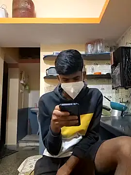 KissesBoyAD online show from December 3, 4:17 pm