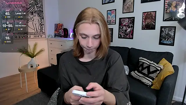 dani murrr online show from January 7, 8:00 pm