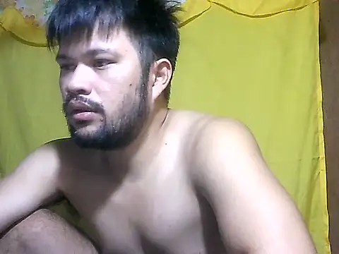 Snapshot of HairyHottestpinoyHandsome chatting on July 25, 4:32 am HairyHottestpinoyHandsome online show from July 25, 4:32 am