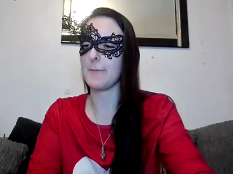 LexiSnowUK online show from January 16, 7:31 pm