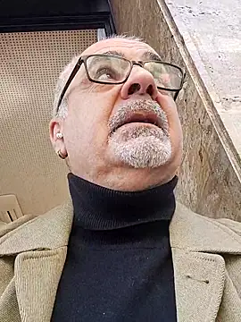 Satiro Sevilla online show from November 23, 10:59 am