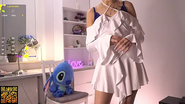 Snapshot of norakisses chatting on November 11, 10:48 am norakisses online show from November 11, 10:48 am