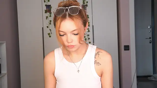 norakisses online show from July 23, 7:39 am