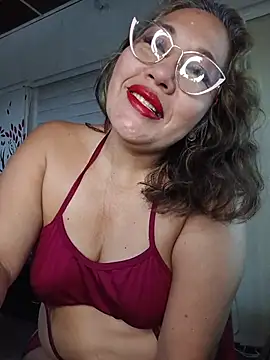 anniecoopeer online show from June 16, 11:35 am