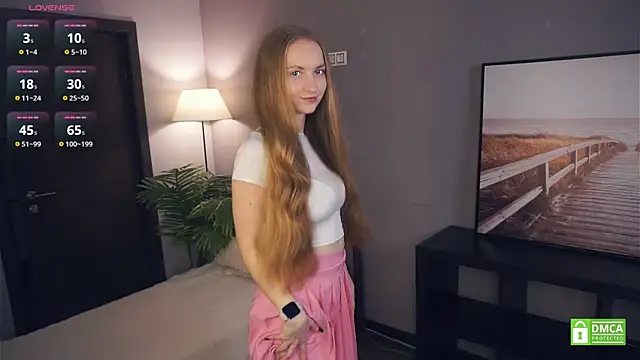 EsmaCarll online show from December 1, 8:14 pm