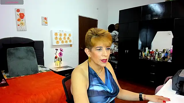 Angelina Stone 65 online show from July 18, 1:32 am