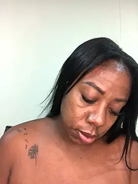 IsabellaaSmith online show from December 24, 11:06 am
