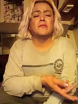 HoneyBdaQueen online show from September 28, 3:34 am