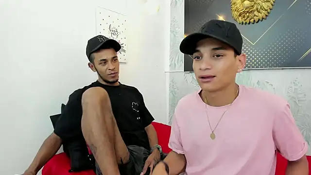 Snapshot of JordanAndAndrew chatting on January 30, 7:26 pm JordanAndAndrew online show from January 30, 7:26 pm