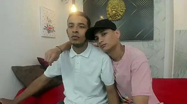 Snapshot of JordanAndAndrew chatting on March 19, 8:00 pm JordanAndAndrew online show from March 19, 8:00 pm