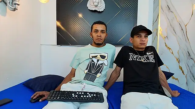 Snapshot of JordanAndAndrew chatting on September 8, 7:57 pm JordanAndAndrew online show from September 8, 7:57 pm