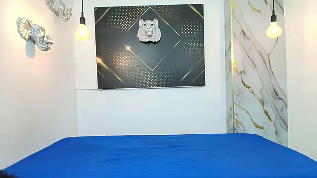 Snapshot of JordanAndAndrew chatting on October 23, 7:56 pm JordanAndAndrew online show from October 23, 7:56 pm