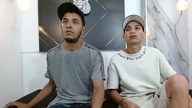 JordanAndAndrew online show from March 5, 9:44 pm