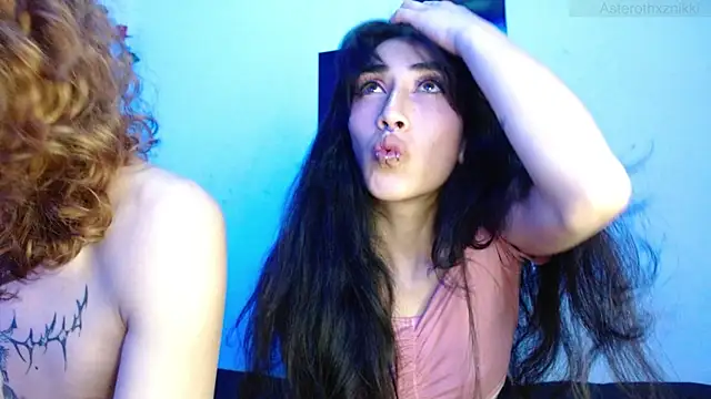 Asterothxznikki online show from March 6, 3:13 am