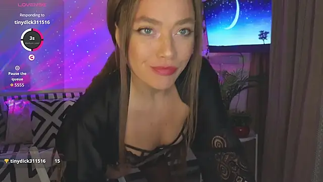 KellyFouler online show from December 17, 2:34 pm