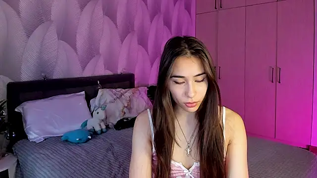 Snapshot of Bambiii_bby chatting on January 20, 3:15 am Bambiii bby online show from January 20, 3:15 am