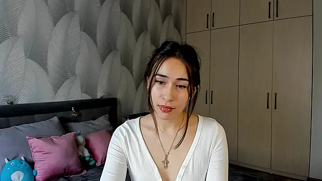 Snapshot of Bambiii_bby chatting on January 27, 7:56 am Bambiii bby online show from January 27, 7:56 am