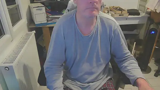 bogland33 online show from March 19, 11:03 pm