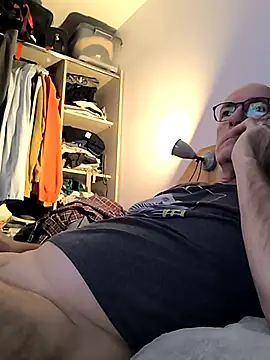 bogland33 online show from September 9, 6:57 am