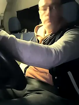 bogland33 online show from October 10, 10:31 pm