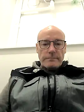 bogland33 online show from October 23, 10:03 am