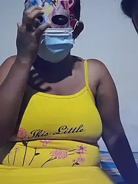 Snapshot of kumaricapalsex2 chatting on December 3, 5:23 pm kumaricapalsex2 online show from December 3, 5:23 pm