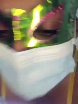 Snapshot of kumaricapalsex2 chatting on January 17, 4:47 pm kumaricapalsex2 online show from January 17, 4:47 pm