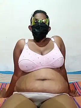 Snapshot of kumaricapalsex2 chatting on February 20, 3:01 am kumaricapalsex2 online show from February 20, 3:01 am